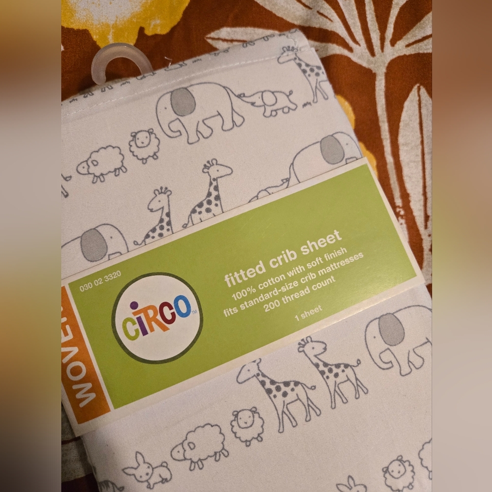 Circo Woven Unisex Fitted Crib Sheet Gray And White Animals Safari 100% Cotton